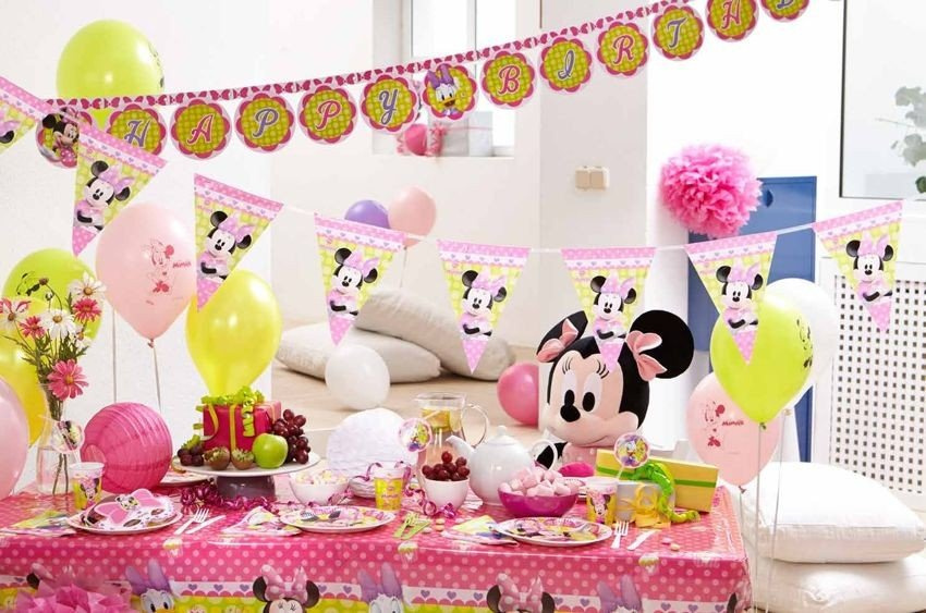 Talerzyki papierowe z Myszką Minnie- 8szt./op.